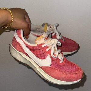 Nike Waffle Debute Vintage